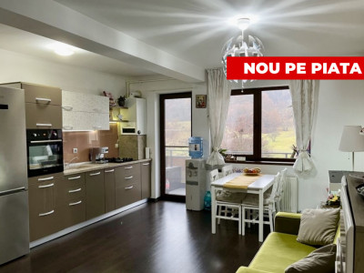 Apartament de 3 camere , parcare , Sub Cetate 