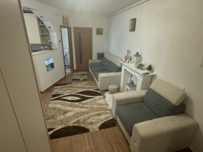 Apartament de 3 camere, 57 mp, etaj intermediar, mobilat,  Eroilor 