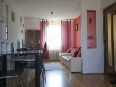 Apartament 4 camere+2locuri de parcare, Manastur