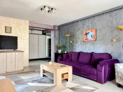 Apartament 3 camere  , 62 MP, Stejarului ,parcare.