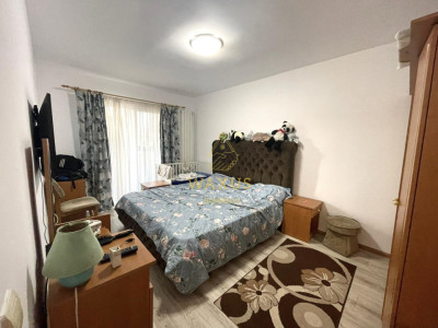 Apartament de 2 camere, 53mp, etaj intermediar, balcon, zona Sesul de Sus