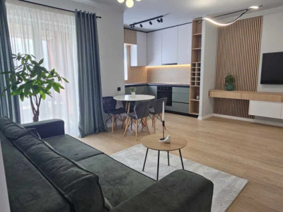 Apartament de vanzare, 2 camere, etaj intermediar, parcare, zona Vivo