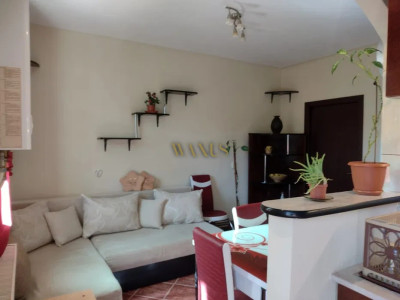 Apartament cu 2 camere, 44mp, zona Gruia/CFR