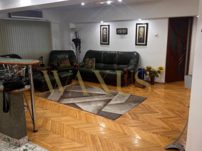 Apartament 4 camere, Central-Manastur