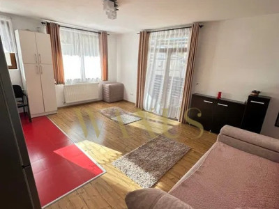 Apartament semidecomandat de 2 camere, 49mp, balcon, zona Campului