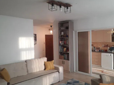 Apartament 2 camere,65 mp,parcare