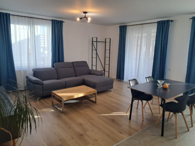 Apartament de inchiriat, 3 camere, Zona Europa