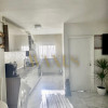 Apartament de vânzare în zona centrală, 44mp, balcon, parcare thumb 3