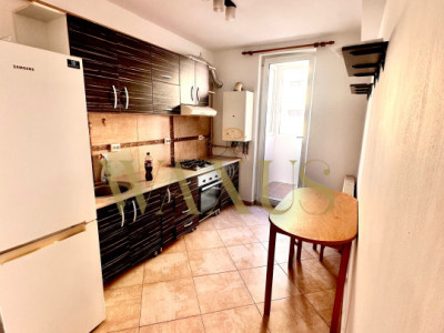 Apartament de vanzare, decomandat, 38mp, parcare, Porii