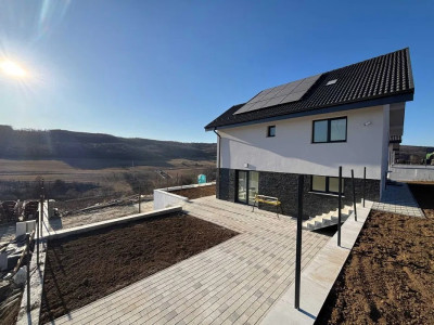 Casa de Vanzare - SU 140MP I Teren 500MP - Valea Seaca I Popesti