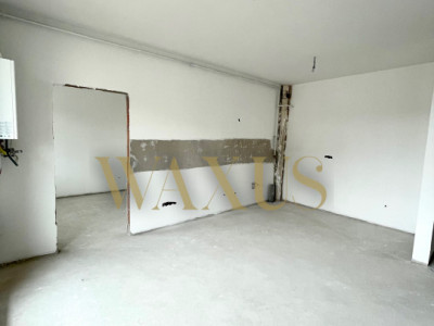Apartament semifinisat in zona Centrala, 3 camere, 60mp, terasa, garaj