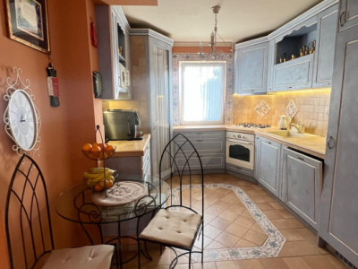 Apartament 4 camere, 92 mp., garaj inclus
