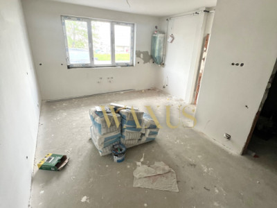 Apartament 2 camere finisat , 38 MP, VIVO, parcare.