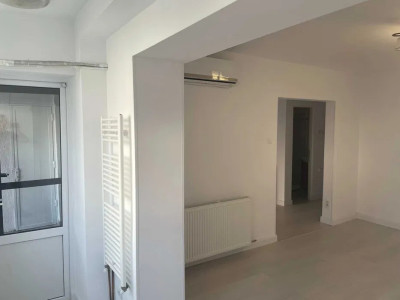 Apartament 40 mp., intrare stradală–ideal pentru locuit/activitate comerciala