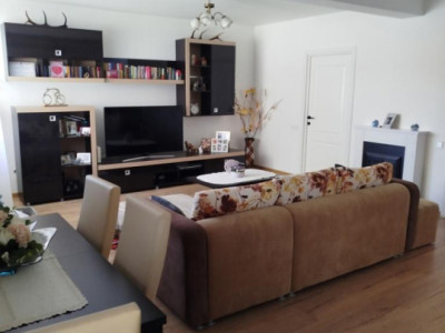 Duplex 108 mp , utilat mobilat , teren liber 110 mp, Floresti.