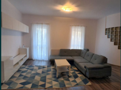 Apartament de inchiriat 3 camere zona Andrei Muresanu