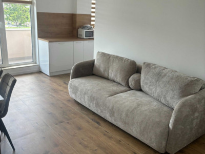 Apartament 2 camere Cetății, etaj 1 , garaj inclus 