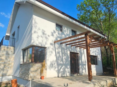 Vand casa noua cu CF, Capusul Mic