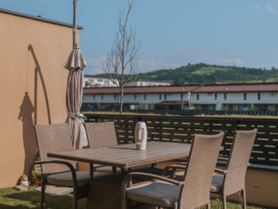 Apartament ultrafinisat, cu o terasa superba 50mp 