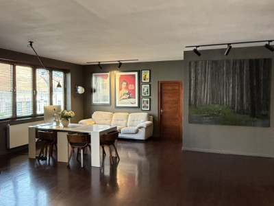 Apartament 4 camere + 2 balcoane in Ultracentral 