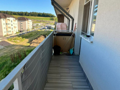 Apartament de 3 camere, 56mp, balcon de 4mp, Cetatii