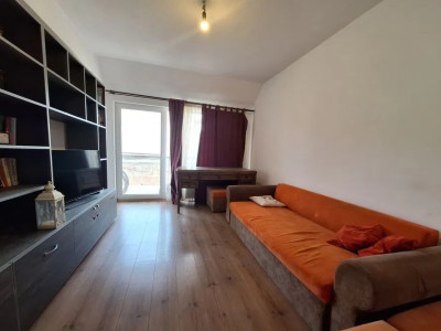 Apartament cu 2 camere, balcon, parcare, zona porii