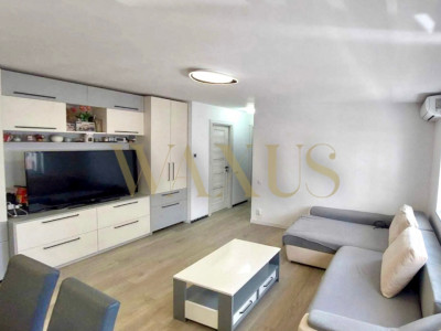 De Vânzare Apartament  3 camere Cetății, et intermediar