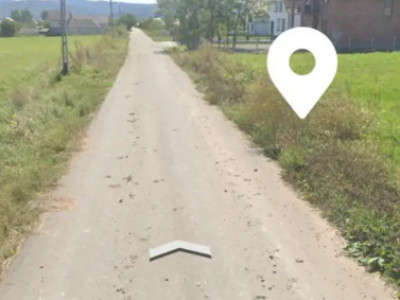 Teren Intravilan , Constructie Casa, Uriu , zona in plina dezvoltare 