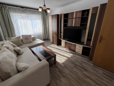 Apartament de închiriat , 2 camere Decomandate , Între Lacuri / Iulius Mall