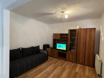 Apartament cu 3 camere, 59mp, balcon, parcare, zona porii