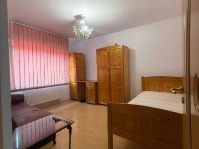 Apartament cu 2 camere, decomandat, 60mp, zona Eroilor 