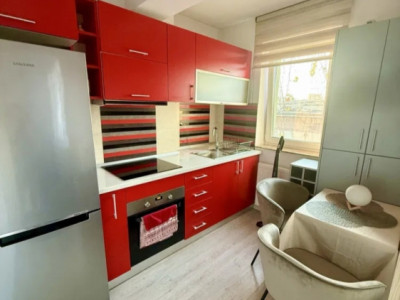 Apartament cu 2 camere, 45mp, balcon, zona Iulius Mall 