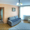 Apartament cu 3 camere, balcon, Centru thumb 3