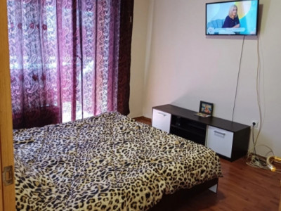 Apartament cu 1 camera, balcon, zona Eroilor 