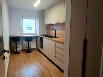 Apartament la cheie de vanzare, 58mp, parcare, Sesul de sus