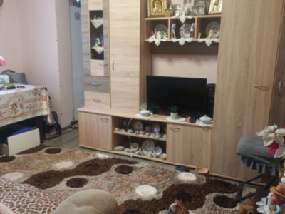 Apartament cu 2 camere, 35 MP, terasa, zona Auchan/Iris