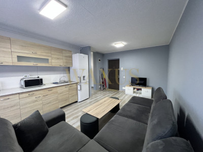 Apartament cu 3 camere, 55,7 mp, balcon, parcare, garaj, zona Eroilor/Florești 