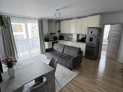 Apartament 3 camere, 61 mp, balcon 7 mp, parcare subterana, Eroilor
