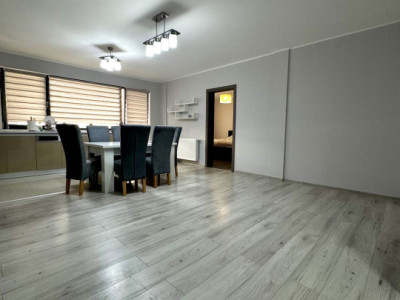 Apartament de vanzare 2 camere, 58 mp, 2 parcari, 1.720€/mp - zona Eroilor
