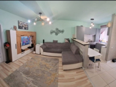Apartament cu 3 camere, 75 MP, zona Campului/Manastur
