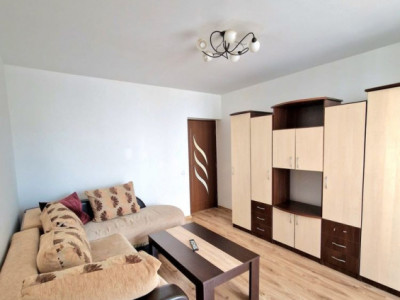Apartament cu 2 camere, 61mp, balcon, parcare, zona Porii