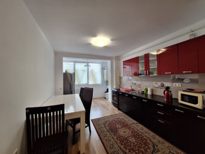 Apartament 2 camere, 67 mp, parcare, zona Florilor