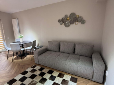 Apartament la Cheie - 3 Camere I SU 56MP I Garaj - Str. Urusagului