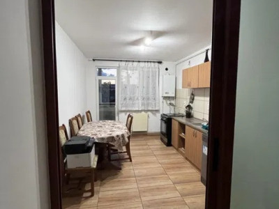 Apartament cu 1 camera decomandata, 38 mp, parcare, zona Terra!