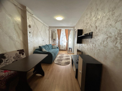 Apartament de vanzare cu 2 camere, 42 mp,etaj intermediar, parcare, zona Teilor!