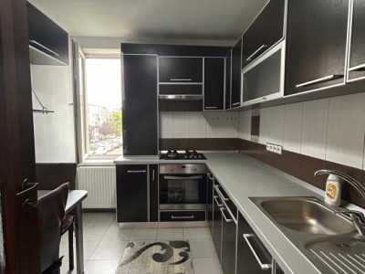 Apartament de vanzare, 3 camere, 68 mp, zona Tineretului!