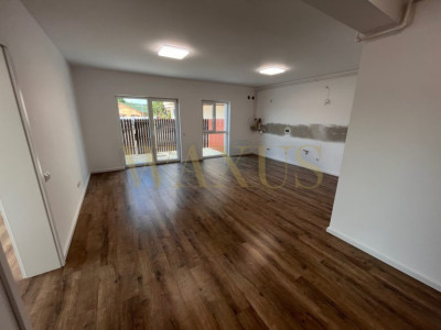 Apartament de 3 camere - 74mp I Gradina 62mp I Parcare - Parc Poligon