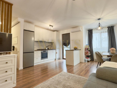 Apartament 2 camere, etaj intermediar, balcon, garaj, boxa, Subcetate