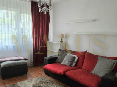 Apartament 2 camere , etaj 1 , Decebal 