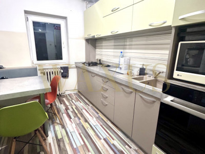 Apartament de 3 camere, parcare, beci, Zona Grigorescu